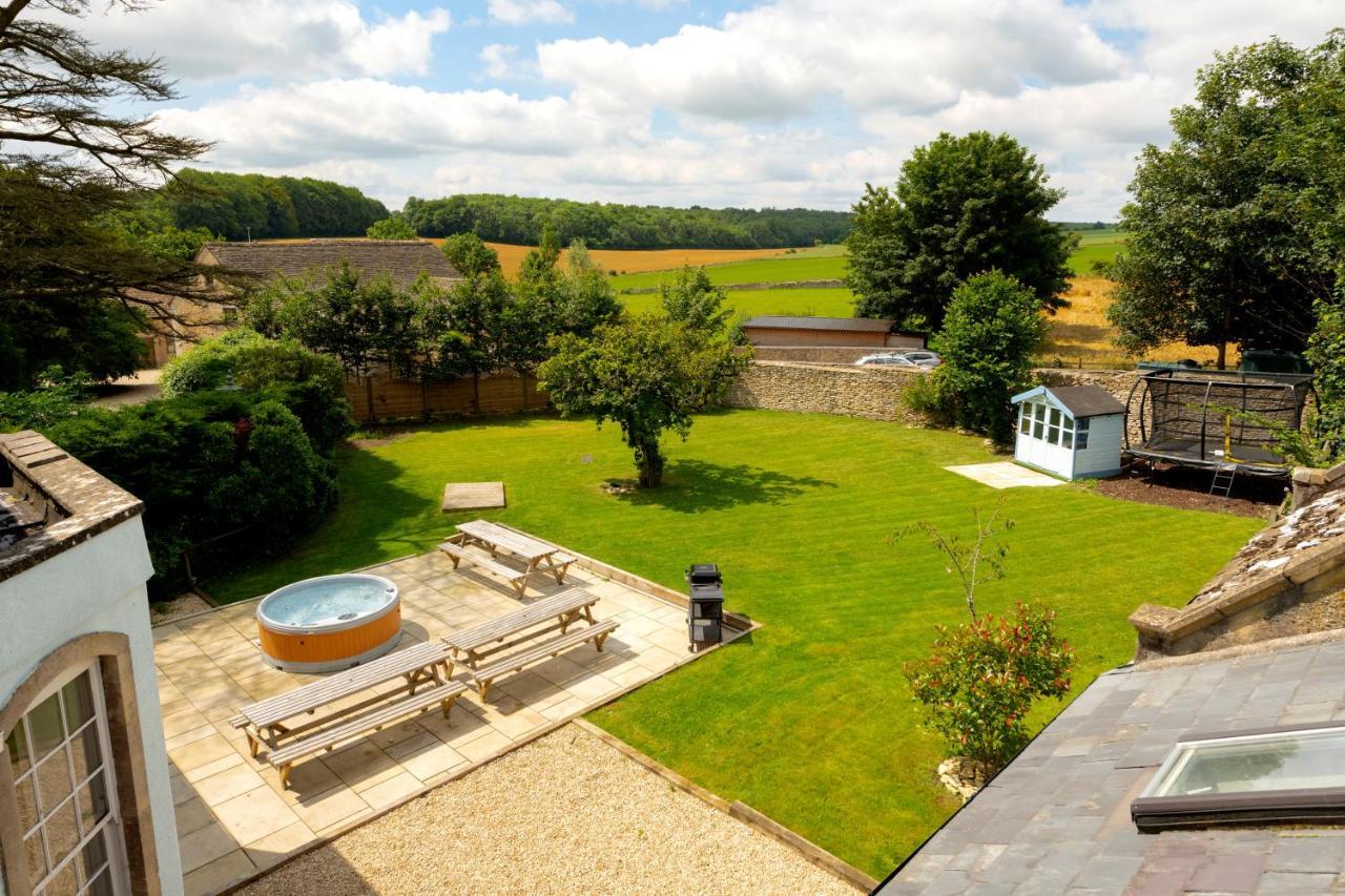 Cotswold Manor House - Country House Retreat With Hot Tub, Ideal For Large Groups Villa Petty France Exterior photo